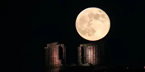 Strawberry moon του Ιουνίου