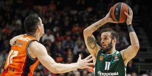 Ο Νίκος Παππάς σε στιγμιότυπο από τον αγώνα στην Ισπανία / Φωτογραφία: Eurokinissi