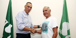 Ο Γιώργος Δώνης με τον πρόεδρο της ΠΑΕ Βασίλη Κωνσταντίνου