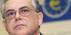 Απαρνήθηκε τον μισθό του ο Λουκάς Παπαδήμος