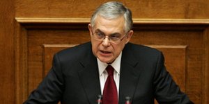 Παπαδήμος: Αν χρεοκοπήσει η χώρα θα είναι ιστορική αδικία