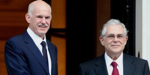 Ραντεβού Παπανδρέου-Παπαδήμου στο Μαξίμου