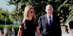 Δύσκολες στιγμές για την οικογένεια του Γιώργου Παπανδρέου -Τελευταίο αντίο στη