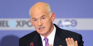 Παπανδρέου: «Η προσπάθεια δεν πρέπει να μείνει στη μέση»
