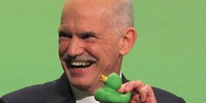 -«Γιώργο φύγε» - «Θα πράξω το καθήκον μου»