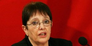 Παπαρήγα: Θέλουν να φτιάξουν μία σοσιαλδημοκρατία με πυρήνα τον ΣΥΡΙΖΑ