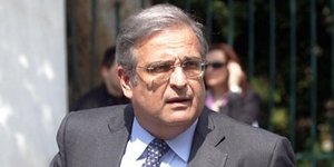 Παπαθανασίου: «Παραποιήθηκαν τα Ελληνικά στατιστικά στοιχεία»