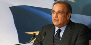 Παπαθανασίου: «Δεν είναι εύκολο να πεις ότι θα κουρέψω τα δάνεια»