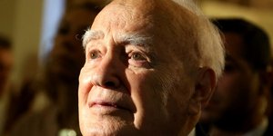 Παπούλιας από Αρμενία: Αν θέλει να μπει η Τουρκία στην ΕΕ να συμβάλλει σε λύση τ