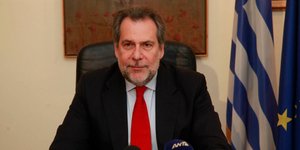 Ο Παπουτσής ανακοίνωσε και επισήμως την υποψηφιότητά του για την προεδρία του ΠΑ