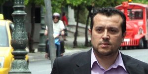 O Nίκος Παππάς απαντάει στη Λιάνα Κανέλλη για το τσογλάν boy με ...Μπελογιάννη