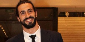 Παντρεύτηκε ο πρώην συνεργάτης της Ελένης Μενεγάκη