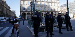 Η αστυνομία έχει εξαπολύσει ανθρωποκυνηγητό για τη σύλληψη του δράστη (Φωτογραφία αρχείου: ΑΡ)