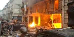 Ισχυρή έκρηξη στο κέντρο του Παρισιού