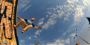 Παρκούρ: Αθλημα ή τέχνη; Η νέα μόδα των ανθρώπων των πόλεων κατακτάει και τη Λάρ