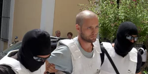 Θεοφίλου: «Ήρθαν 3-4 πάνω μου