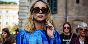 Ένα It Girl ποζάρει στο φακό/ Φωτογραφία: Shutterstock