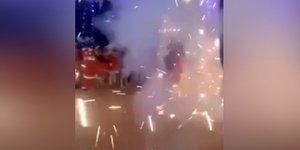 Τα πυροτεχνήματα πυροδοτήθηκαν όλα μαζί