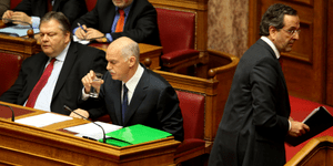Ο Σαμαράς ανησυχεί για τα κομμάτια και θρύψαλα του ΠΑΣΟΚ
