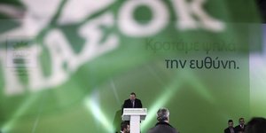 Menelaos Myrillas / SOOC