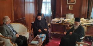 Στιγμιότυπο από τη συνάντηση στο Φανάρι