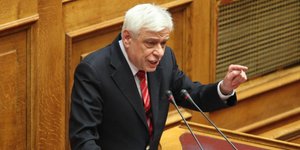 Παυλόπουλος: Είστε αλαζόνας κ. Βενιζέλο