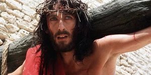 Ο Ιησούς στο σταυρό