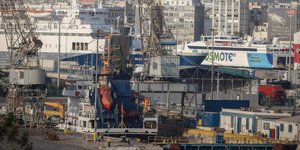 Εμφραγμα στο λιμάνι του Πειραιά από την απεργία διακινητών εμπορευματοκιβωτίων -Φωτογραφία αρχείου: Eurokinissi