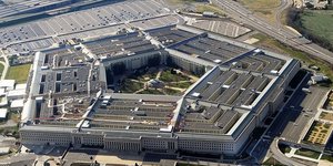 Η αδιαθεσία μίας γυναίκας έκανε άνω- κάτω το Πεντάγωνο: Σήμανε συναγερμός χωρίς 