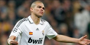 Υπουλο χτύπημα του Πεπέ στα γεννητικά όργανα αντιπάλου [βίντεο]