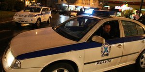 Επίθεση σε περιπολικά τη νύχτα στο ΣΕΦ: Ετοιμάζονταν για «κόντρες» -Θέλησαν να σ