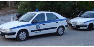 Απίστευτο: έφυγαν οι ρόδες περιπολικού κατά την διάρκεια καταδίωξης