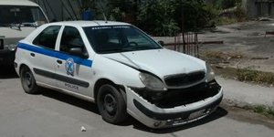 Αλλοδαποί επιτέθηκαν σε αστυνομικούς στην Πέτρου Ράλλη