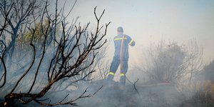 Κανέναν ενεργό μέτωπο πλέον στην Ανάληψη και το Περιστέρι/ Φωτογραφία: ΝΙΚΟΛΟΠΟΥΛΟΣ ΑΝΤΩΝΗΣ/ Eurokinissi