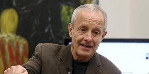 O Πίτερ Πιλζ/ Φωτογραφία AP images