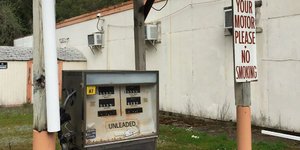 Εγκαταλελειμμένη μάνικα βενζίνης