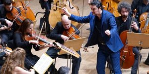 Διεθνούς φήμης Διευθυντής Ορχήστρας