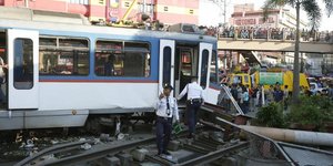 Εκτροχιάστηκε τρένο στις Φιλιππίνες -Τουλάχιστον 34 τραυματίες