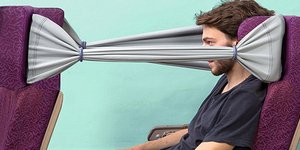 Είναι πράγματι το πιο άχρηστο αξεσουάρ ταξιδιού; - Δείτε την κορδέλα που σας απο