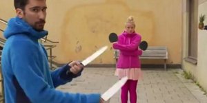 Η πιο τρομακτική παρτίδα πινγκ πονγκ – Αντί για μπαλάκια