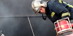 Φωτιά σε κτίριο γραφείων /Φωτογραφία:Intime News-ΝΤΟΥΝΤΟΥΜΗΣ ΧΡΗΣΤΟΣ