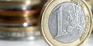 H Eurostat «κλείδωσε» πρωτογενές πλεόνασμα 3