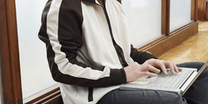 Ιντερνετικά αναλφάβητοι οι Ελληνες -Ενας στους τρεις δεν έχει χρησιμοποιήσει το 