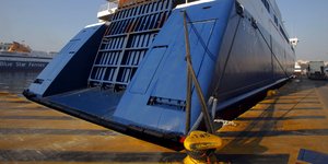 Δεμένα τα πλοία στα λιμάνια μέσα στο Πάσχα