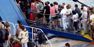 Δεν θα μείνει κανείς στην Αθήνα το Πάσχα -25% αυξήθηκε η κίνηση στο λιμάνι του Π
