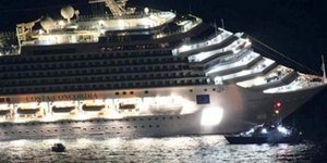 Έξι νεκροί από προσάραξη κρουαζιερόπλοιου στην Τοσκάνη