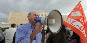 Λουκέτο στους Δήμους – Νέες κινητοποιήσεις της ΠΟΕ-ΟΤΑ