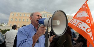 Συνεχίζονται οι αντιδράσεις της ΠΟΕ – ΟΤΑ για τη διαθεσιμότητα