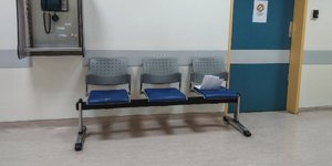 Στιγμιότυπο από αίθουσα ιατρείου σε δημόσιο νοσοκομείο/Φωτογραφία: Eurokinissi