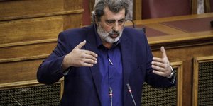 Ο Παύλος Πολάκης στη Βουλή / Φωτογραφία: EUROKINISSI/ΓΙΩΡΓΟΣ ΚΟΝΤΑΡΙΝΗΣ